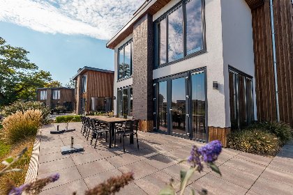 016 Maas Villa Havenzicht | 10 personen