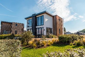 Maas Villa Waterzicht | 10 personen Maas Villa Waterzicht | 10 personen