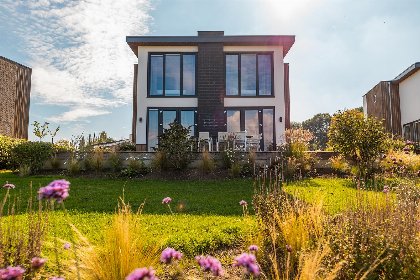 001 Maas Villa Waterzicht | 10 personen