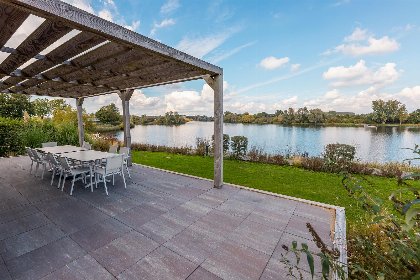 002 Maas Villa Waterzicht | 8 personen