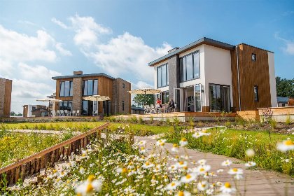 003 Maas Villa Waterzicht | 8 personen