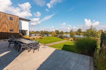 016 Maas Villa Waterzicht met Sauna | 10 personen