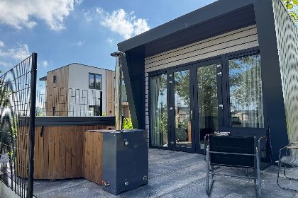 002 Weide Lande met hottub | 4 personen