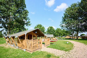 Camping Betuwe | Villatent Compact | 2 pers