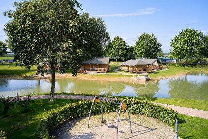 001 Camping Betuwe | Villatent Nomad | 6 pers