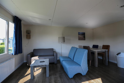 002 4 persoons chalet met hottub op een vakantiepark in Lathum met vele faciliteiten