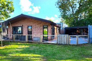 Brick Lodge met hottub | 6 personen