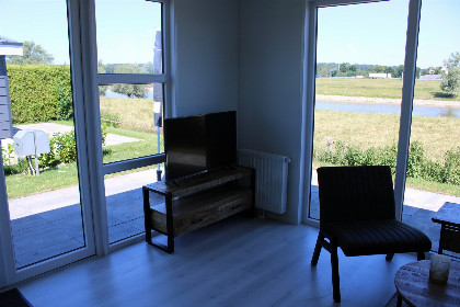 008 Cube Comfort met IJsselzicht | 5 personen