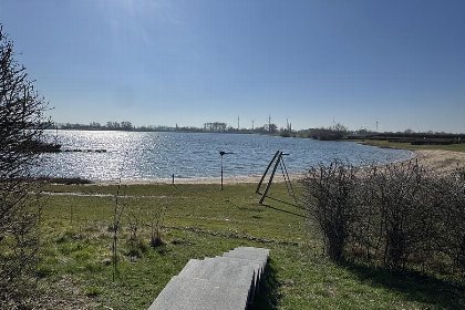 003 Heide Lodge aan het water met hottub | 6 personen