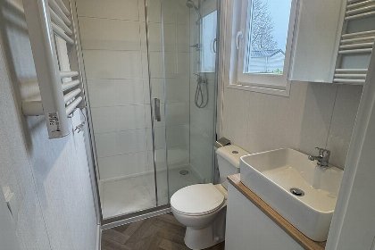 008 Heide Lodge aan het water met hottub | 6 personen