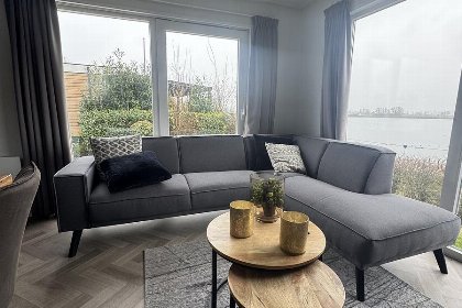 012 Heide Lodge aan het water met hottub | 6 personen