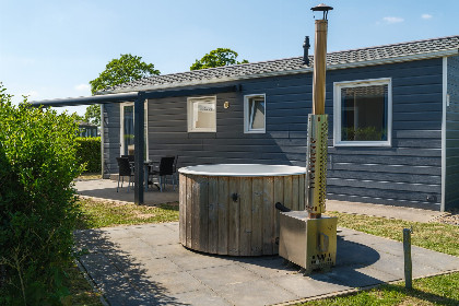 006 Veluwe Lodge met hottub | 4 personen