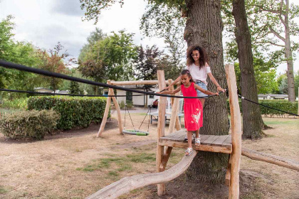 022 Gezellig vijf persoons vrijstaand chalet op natuurrijk vakantiepark