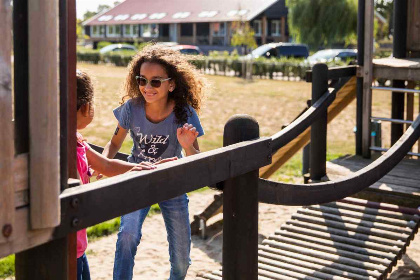 009 Vakantiehuis voor 6 personen met een hottub en sauna op een vakantiepark in Lichtenvoorde