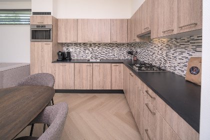 013 Batenburgh Deluxe met Hottub 