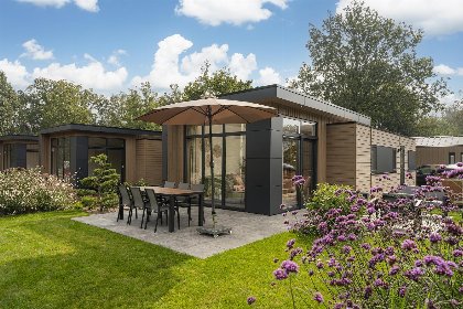 004 Cannenburch Deluxe met Hottub | 5 personen