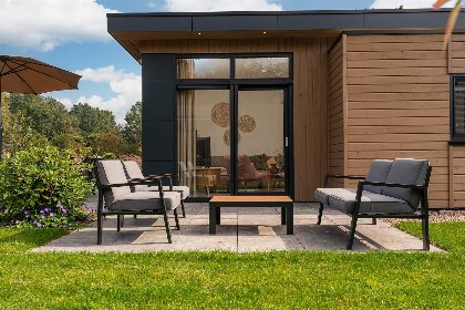 010 Cannenburch Deluxe met Hottub 