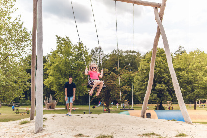 020 Comfortabel 5 persoons vakantiehuis op een vakantiepark met zwembad op de Veluwe