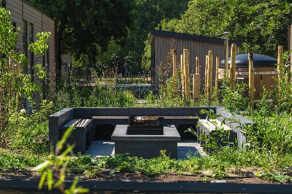 006 Essenburgh Deluxe met Hottub 