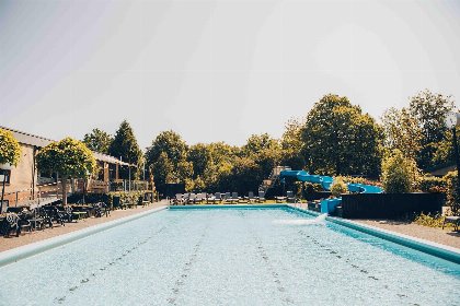 021 Loevestein met Hottub 