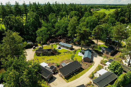 007 Modern 5 persoons vakantiehuis op een vakantiepark met zwembad op de Veluwe