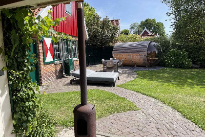 016 Luxe 6 persoons vakantiehuis met hottub, infrarood en Finse sauna in de Achterhoek