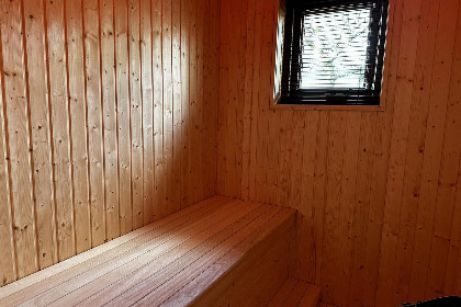 012 Comfortabel 4 persoons chalet met sauna op een vakantiepark in de Achterhoek