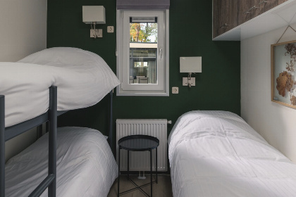 006 Kubus Lodge met infrarood cabine