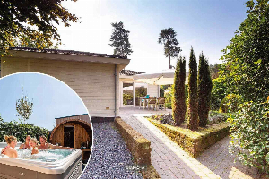 Knus chalet voor 5 personen met bubbelbad en sauna op de Scheleberg in Lunteren