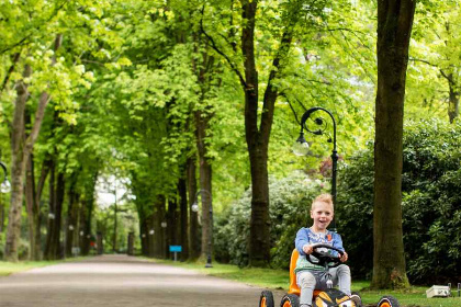 014 Modern ingerichte villa voor 7 personen op een vakantiepark