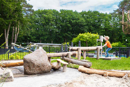 012 Vakantiehuis voor 5 personen met sauna en bubbelbad op een vakantiepark in Lunteren