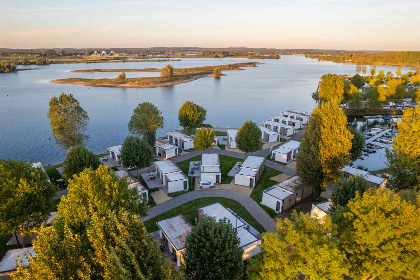 038 2 persoons Tiny House met uitzicht over de Nederrijn bij Maurik