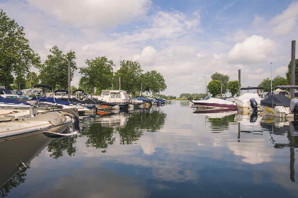 018 Luxe 4 persoons vakantievilla aan de Nederrijn bij Maurik