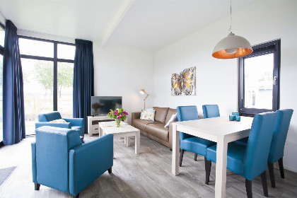 001 Moderne 4 persoons accommodatie op vakantiepark in Nijkerk