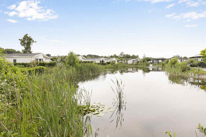 007 4 persoons chalet in Nunspeet op een vakantiepark aan het Veluwemeer