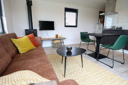 008 2P Wellness lodge met sauna op vakantiepark Marina Strandbad