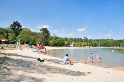 012 6 persoons vakantiehuis met dakterras en buitenhaard op een vakantiepark op de Veluwe