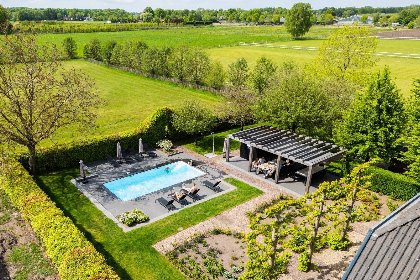 044 Boerderij Hoeve met prive zwembad | 18 personen