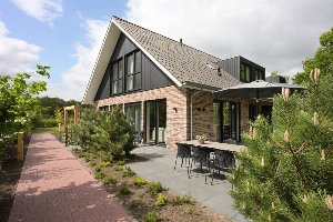 Heide Hoeve Hoekwoning met Hottub | 6 personen