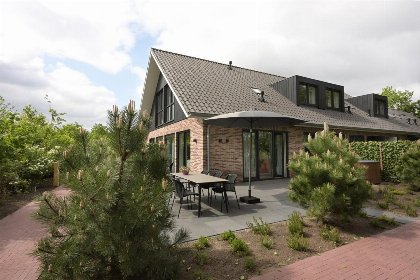 004 Heide Hoeve Hoekwoning met Hottub | 6 personen