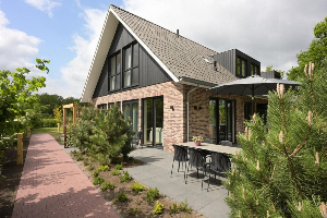 Luxe 6 persoons vakantiewoning met hottub op Landgoed Oud Beekdal op de Veluwe