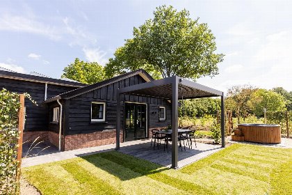 002 Valkse Hoeve met Sauna 