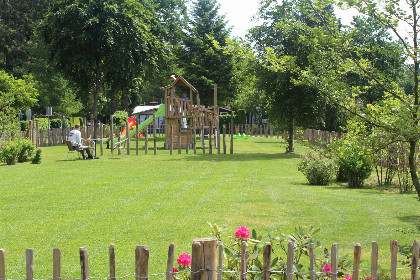 020 Gezellig chalet voor 2 personen op Camping Boslust nabij het bos in Putten, Gelderland