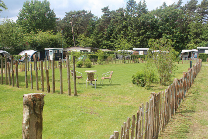 030 Gezellig chalet voor 2 personen op Camping Boslust nabij het bos in Putten, Gelderland