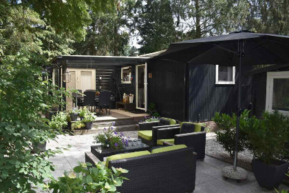006 Mooi gelegen 2 persoons chalet op de Veluwe nabij Putten