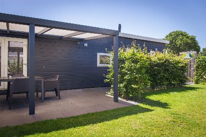 005 6   6 persoons Veluwelodge XL met grillhuis