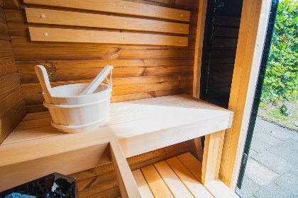 010 Bungalow Heuveltjes met jacuzzi en sauna | 4 personen