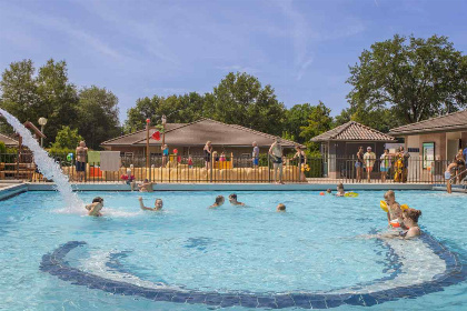 022 Knus 4 persoons chalets met sauna op de Veluwe