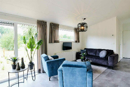 009 Luxe 4 persoons zandlodge met prive Bubbelbad