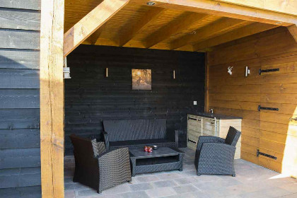 003 Luxe 6 persoons chalets met sauna en bubbelbad op de Veluwe